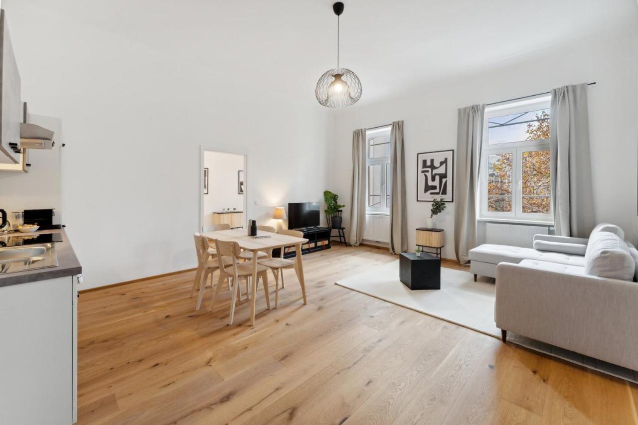Center Designer Modern * Wien